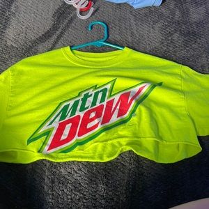 mountain dew short crop top, size medium